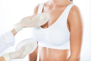 Implant mammaire Tunisie