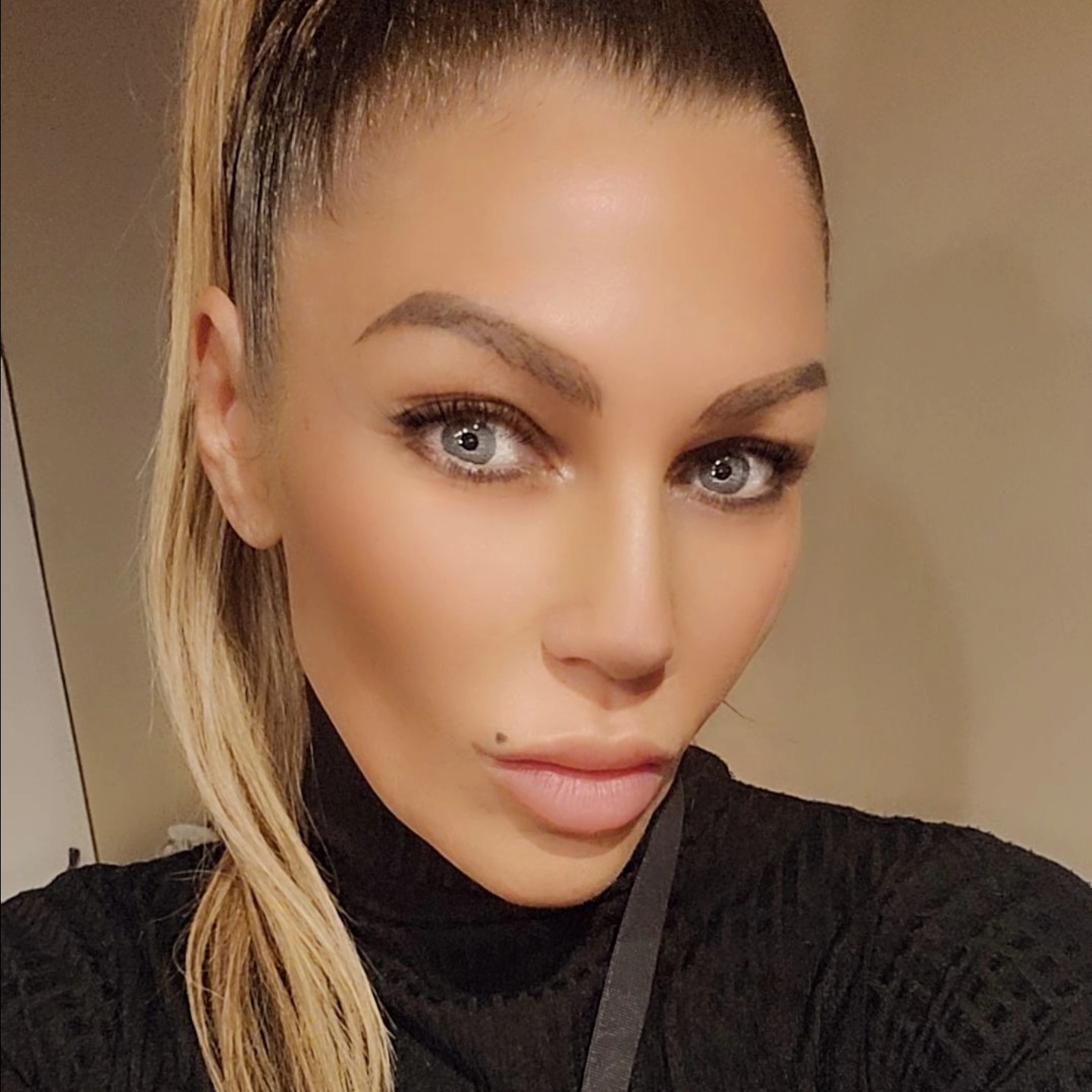 Carine Haddadou chirurgie esthétique